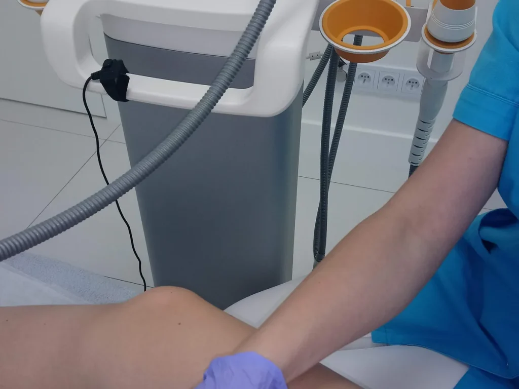 Body contouring with radio waves and DMA — Velvet Skin Clinic